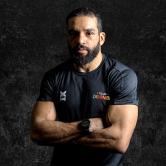 photo officielle de Pierre-Hubert en position de boxe