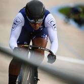 photo officielle de marie louisa en compétition de cyclisme sur piste