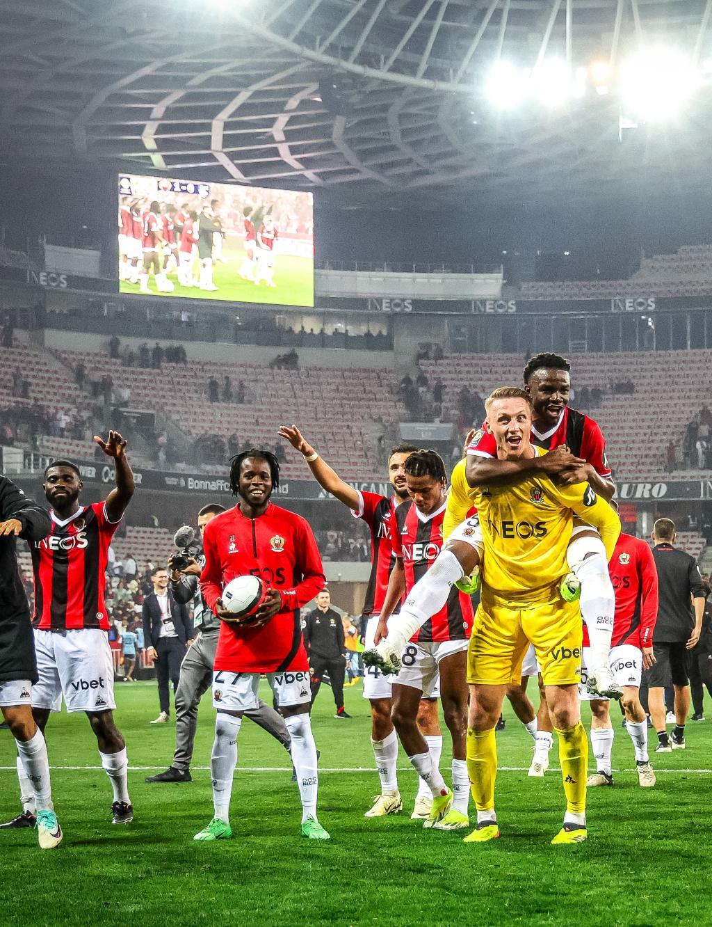 OGC Nice 3