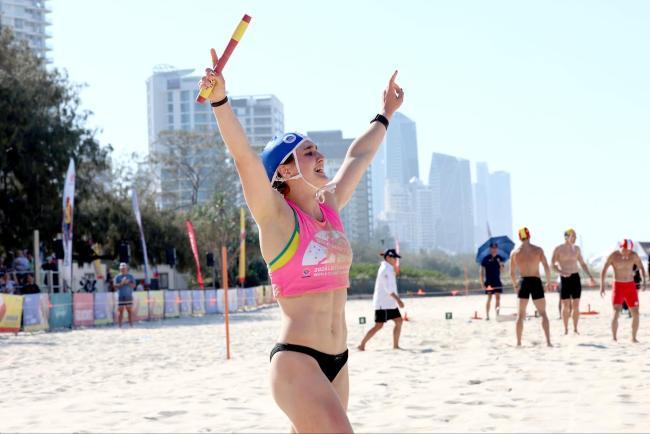 Annah en compétition de sauvetage sportif